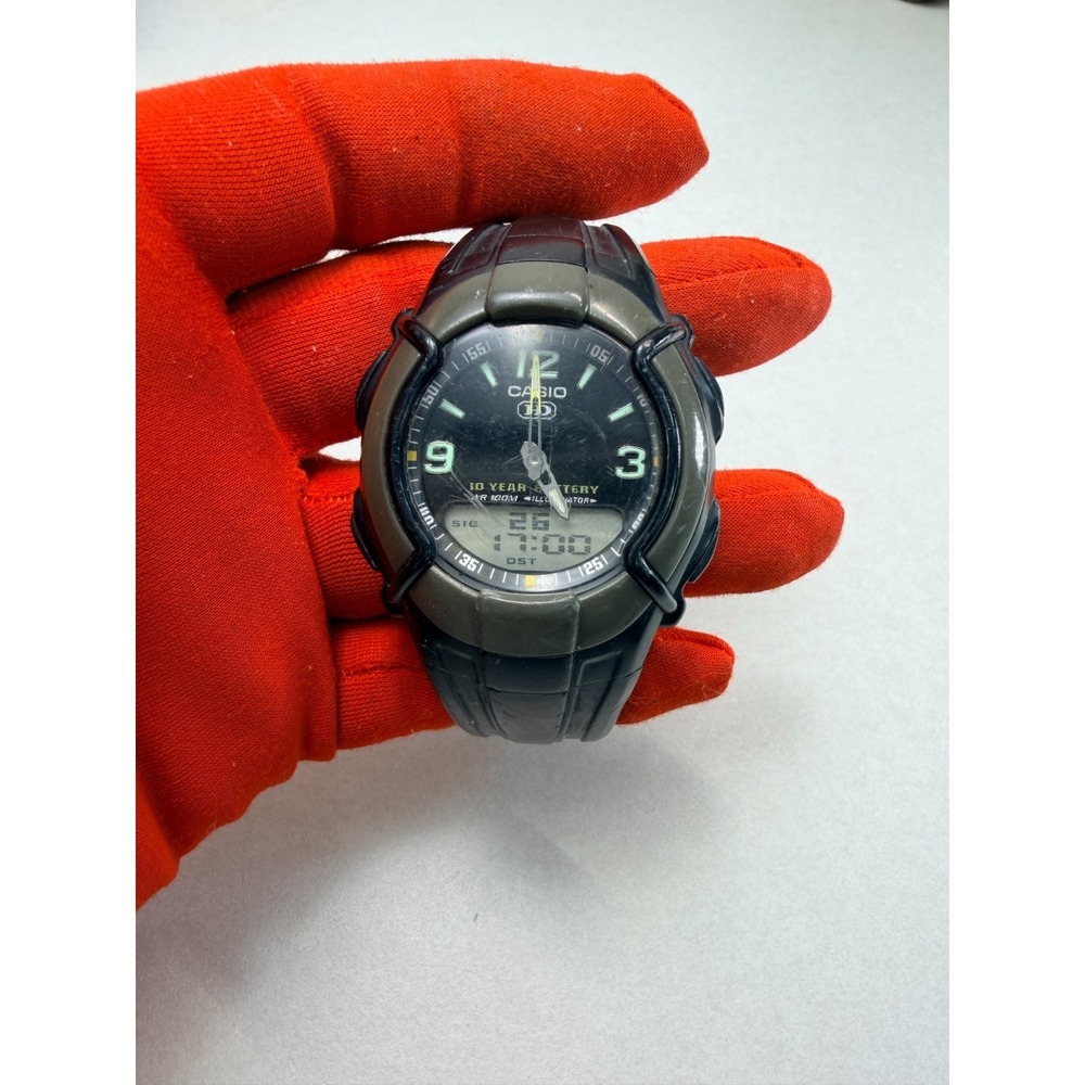 Casio HD Heavy Duty HDC-600 2747 Men's Sport Watch 100M Dual Time Working